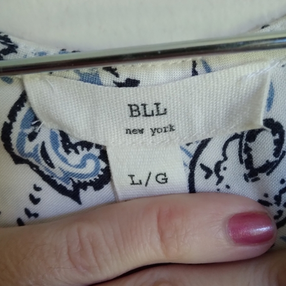 💚 NWOT paisley dress - Picture 6 of 10